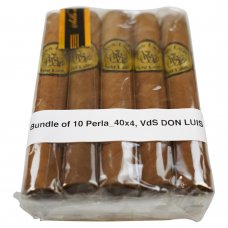 Vegas de Santiago Gold Label Perla Bundle