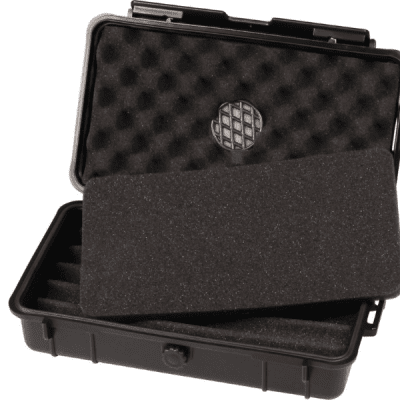 PASSATORE Resehumidor i Akryl Svart – Befuktare & Tryckutjämning för 10–15 Cigarrer